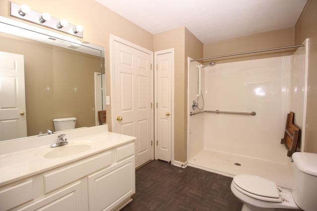 100 Strauss Court, Georgetown, KY 40324