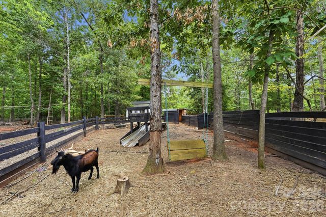 6632 Old Settlers Road, Waxhaw, NC 28173