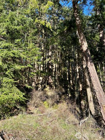 55 Vancouver Place, Port Townsend, WA 98368