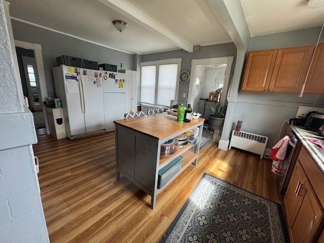 14 Taylor St, Chicopee, MA 01020
