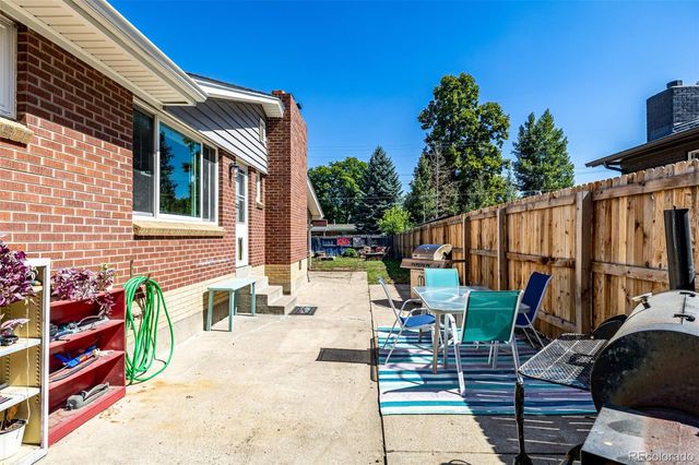 2450 Miller, Lakewood, CO 80215