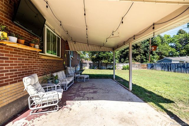 2450 Miller, Lakewood, CO 80215