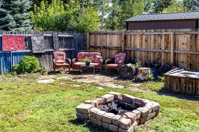 2450 Miller, Lakewood, CO 80215