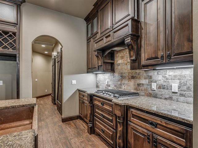9601 Cara Lane, Yukon, OK 73099