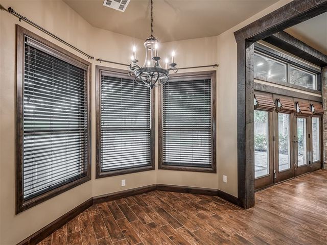 9601 Cara Lane, Yukon, OK 73099