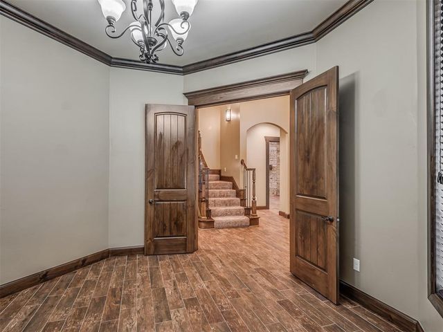 9601 Cara Lane, Yukon, OK 73099