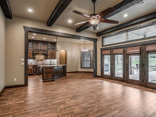 9601 Cara Lane, Yukon, OK 73099