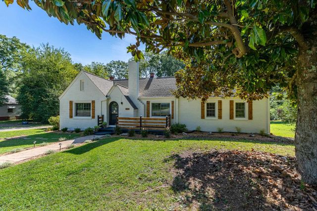 909 W Georgia Road, Woodruff, SC 29388
