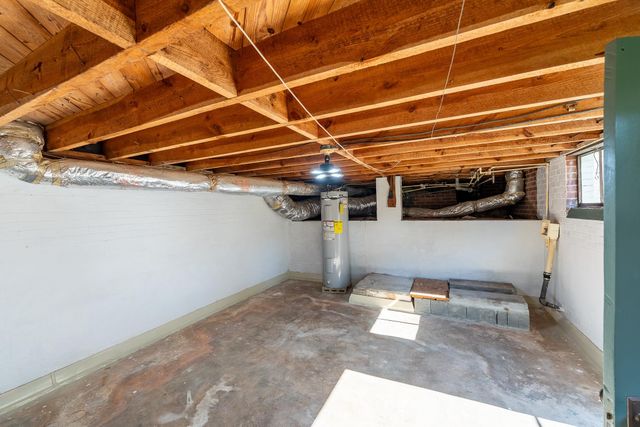 909 W Georgia Road, Woodruff, SC 29388