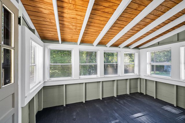 909 W Georgia Road, Woodruff, SC 29388