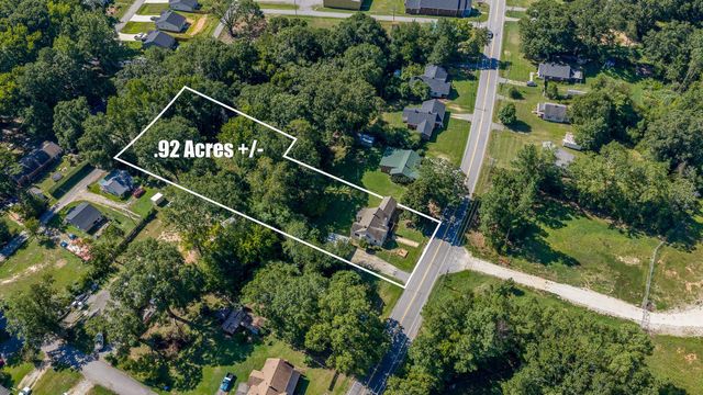 909 W Georgia Road, Woodruff, SC 29388