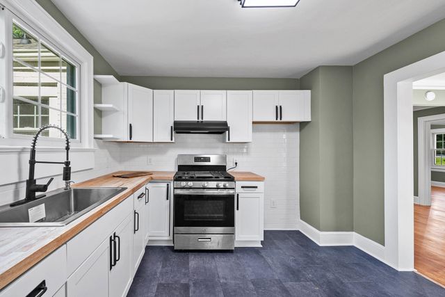 909 W Georgia Road, Woodruff, SC 29388