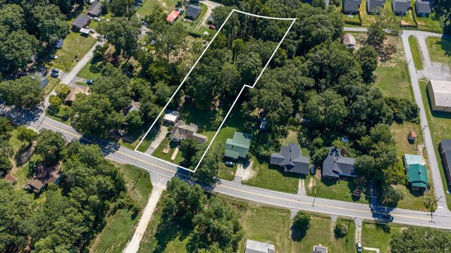 909 W Georgia Road, Woodruff, SC 29388