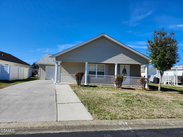 2553 Bay Meadows Way, Sevierville, TN 37876