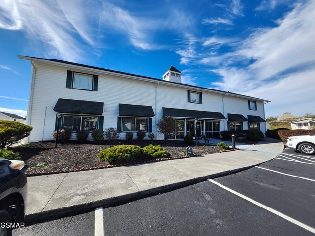 2553 Bay Meadows Way, Sevierville, TN 37876