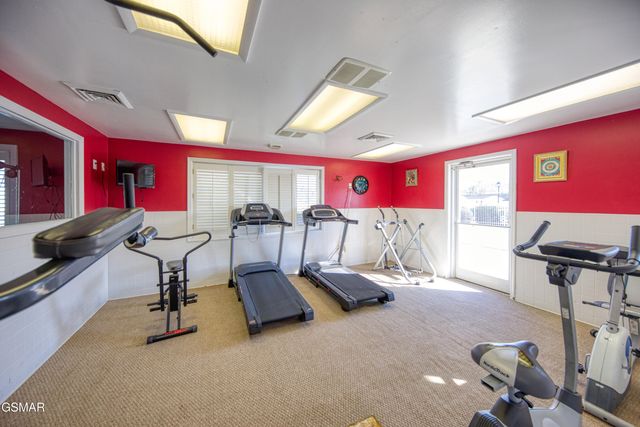 2553 Bay Meadows Way, Sevierville, TN 37876