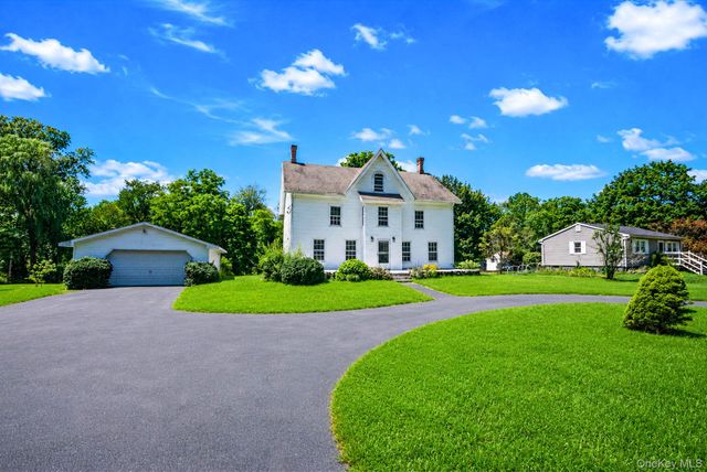 180 Quaker Street, Wallkill, NY 12589