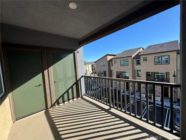 12962 Lassen Drive 303, Eastvale, CA 02880