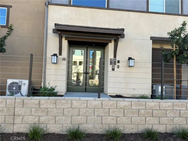 12962 Lassen Drive 303, Eastvale, CA 02880