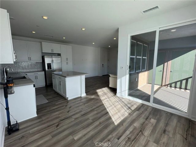 12962 Lassen Drive 303, Eastvale, CA 02880