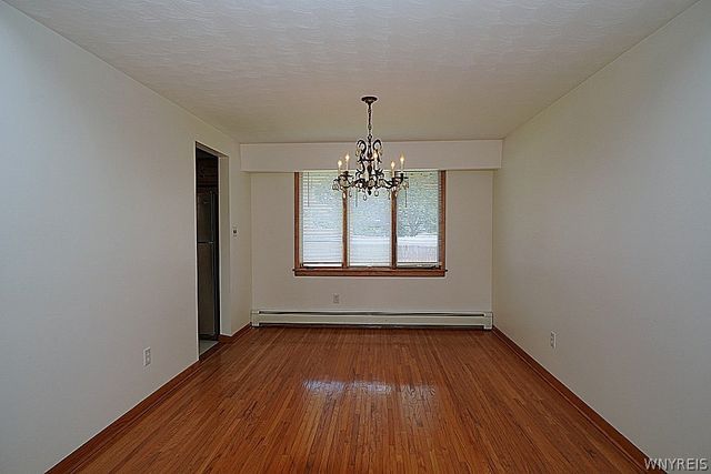 23 Willow Drive, West Seneca, NY 14224