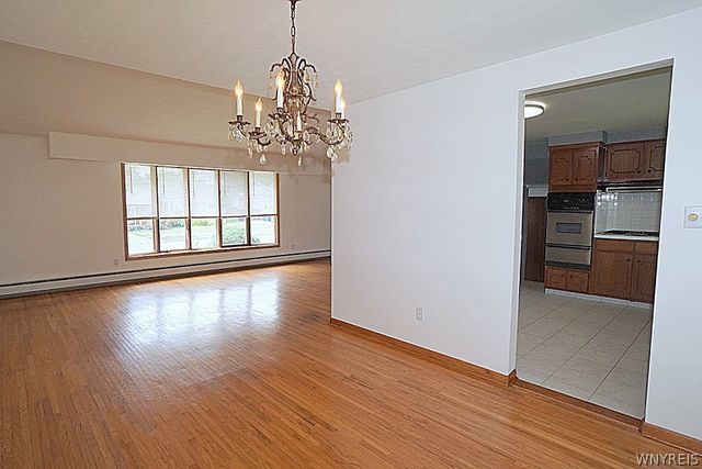 23 Willow Drive, West Seneca, NY 14224