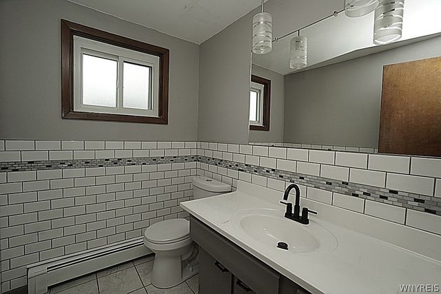 23 Willow Drive, West Seneca, NY 14224