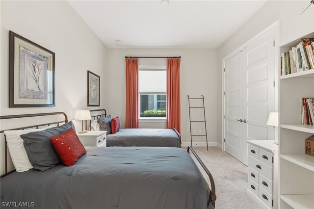 6939 Cay CT, Naples, FL 34113