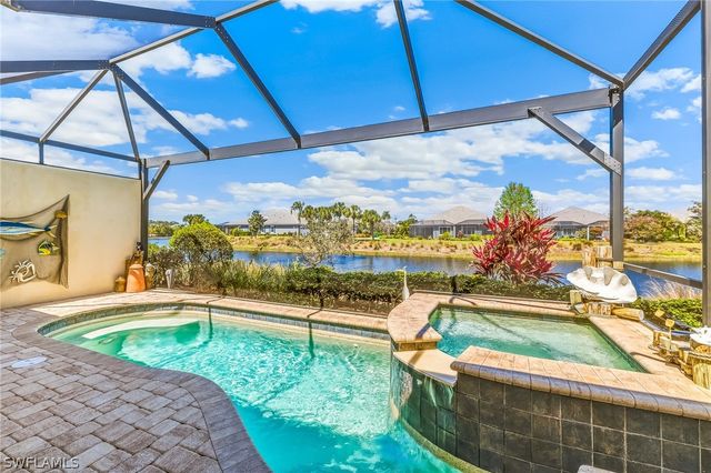 6939 Cay CT, Naples, FL 34113