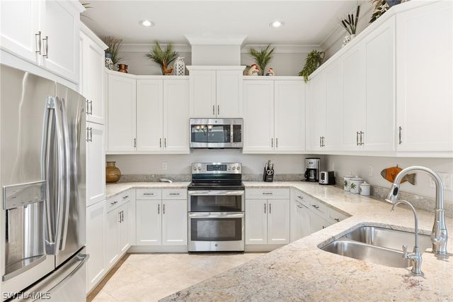 6939 Cay CT, Naples, FL 34113