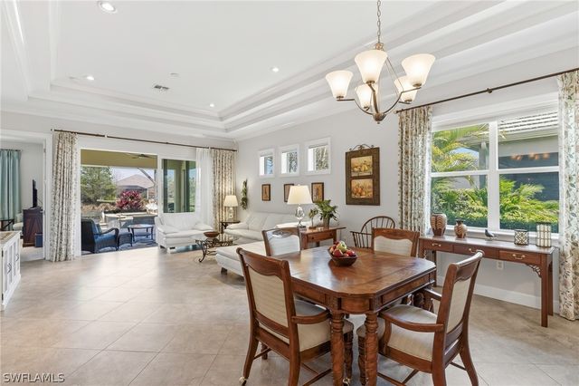 6939 Cay CT, Naples, FL 34113