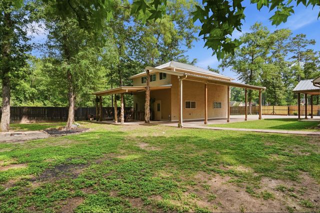 1680 Beech Drive, Conroe, TX 77385