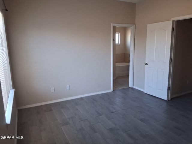 613 VALLEY PLUM Avenue, El Paso, TX 79932