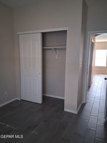 613 VALLEY PLUM Avenue, El Paso, TX 79932