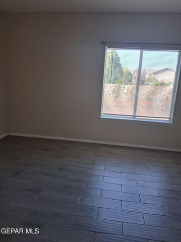 613 VALLEY PLUM Avenue, El Paso, TX 79932
