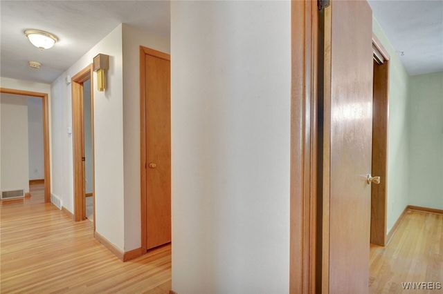 219 Forest Hill Drive, Amherst, NY 14221