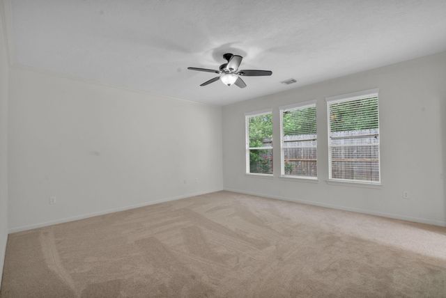 26 Paddington Way, Conroe, TX 77384