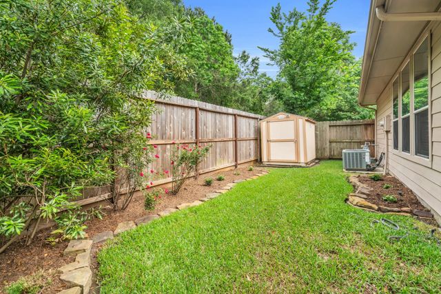 26 Paddington Way, Conroe, TX 77384