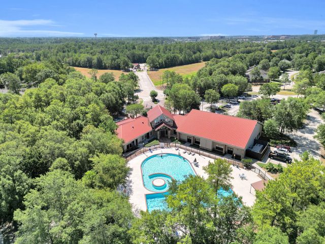 26 Paddington Way, Conroe, TX 77384