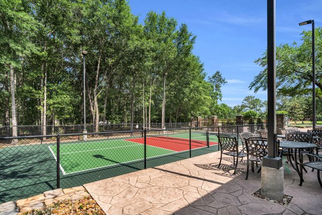 26 Paddington Way, Conroe, TX 77384