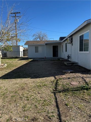 435 S 1st, Barstow, CA 92311