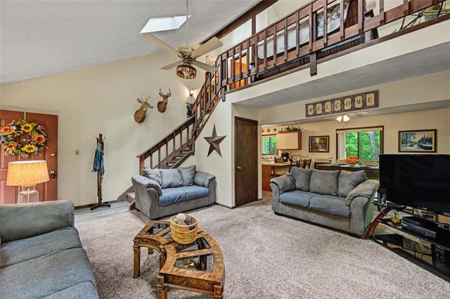 35 Teddyuscung Trail, Penn Forest Twp, PA 18210