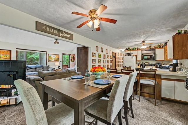 35 Teddyuscung Trail, Penn Forest Twp, PA 18210