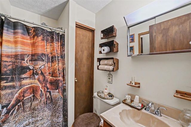 35 Teddyuscung Trail, Penn Forest Twp, PA 18210