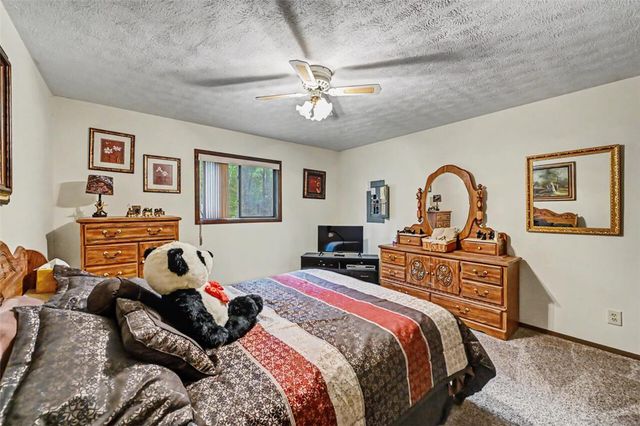 35 Teddyuscung Trail, Penn Forest Twp, PA 18210