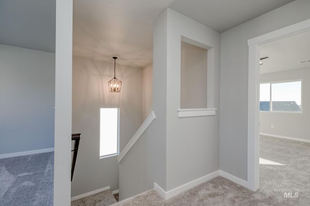 6652 S Warm Lake Ave, Meridian, ID 83642