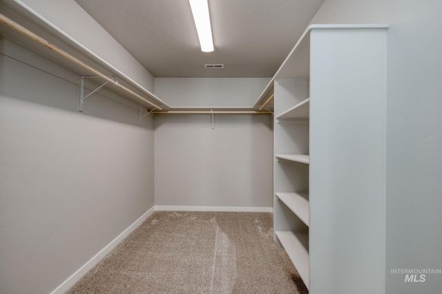 6652 S Warm Lake Ave, Meridian, ID 83642