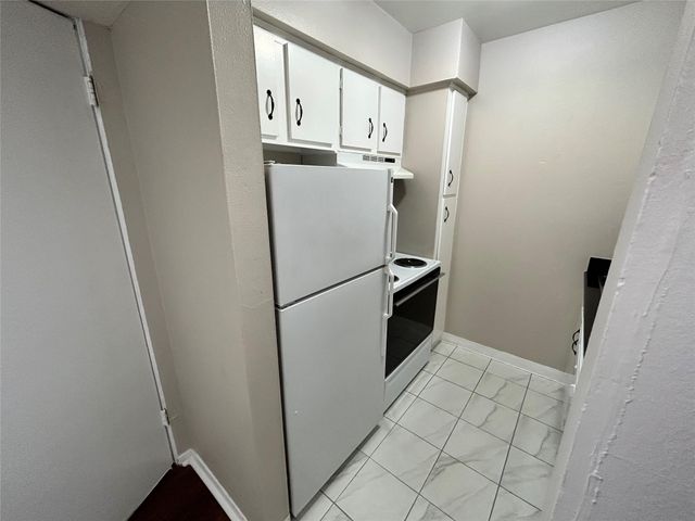 1416 Hawthorne Street 7, Houston, TX 77006