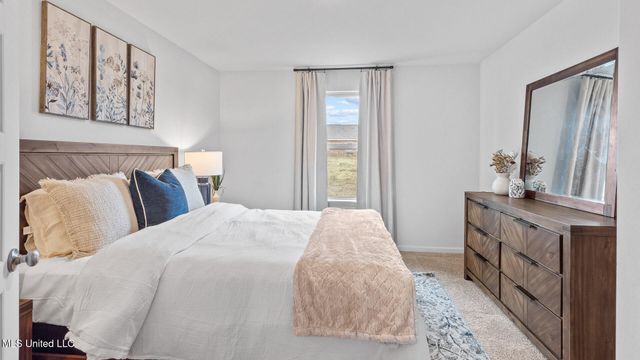 812 Fairway Avenue, Byram, MS 39272