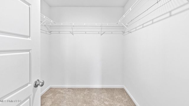 812 Fairway Avenue, Byram, MS 39272